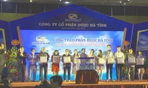 Công ty cổ phần Dược Hà Tĩnh – Chi Nhánh Hà Nội tổ chức thành công tốt đẹp “ Hội Ngộ - Tri Ân 2018”